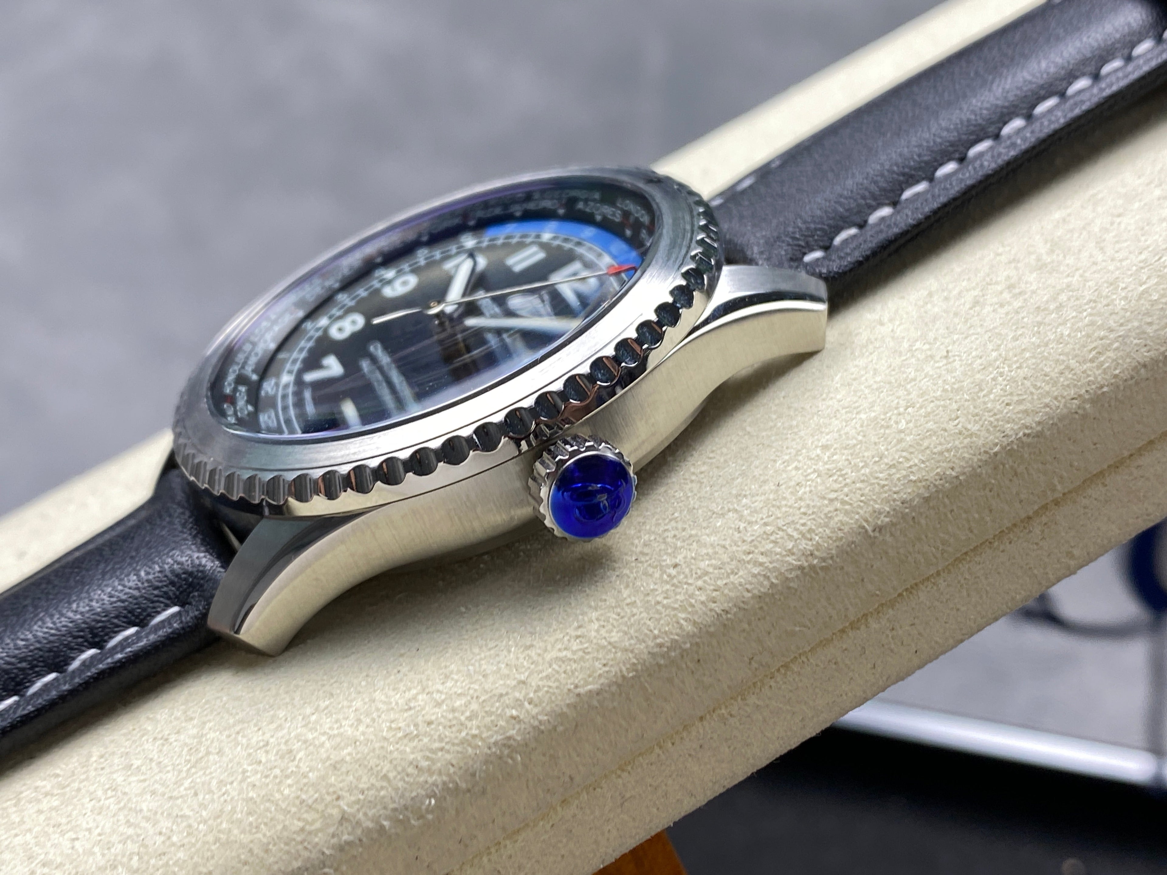AVIATOR 8 AUTOMATIC STEEL CASE BLACK MIX BLUE DIAL BLACK CALFSKIN STRAP