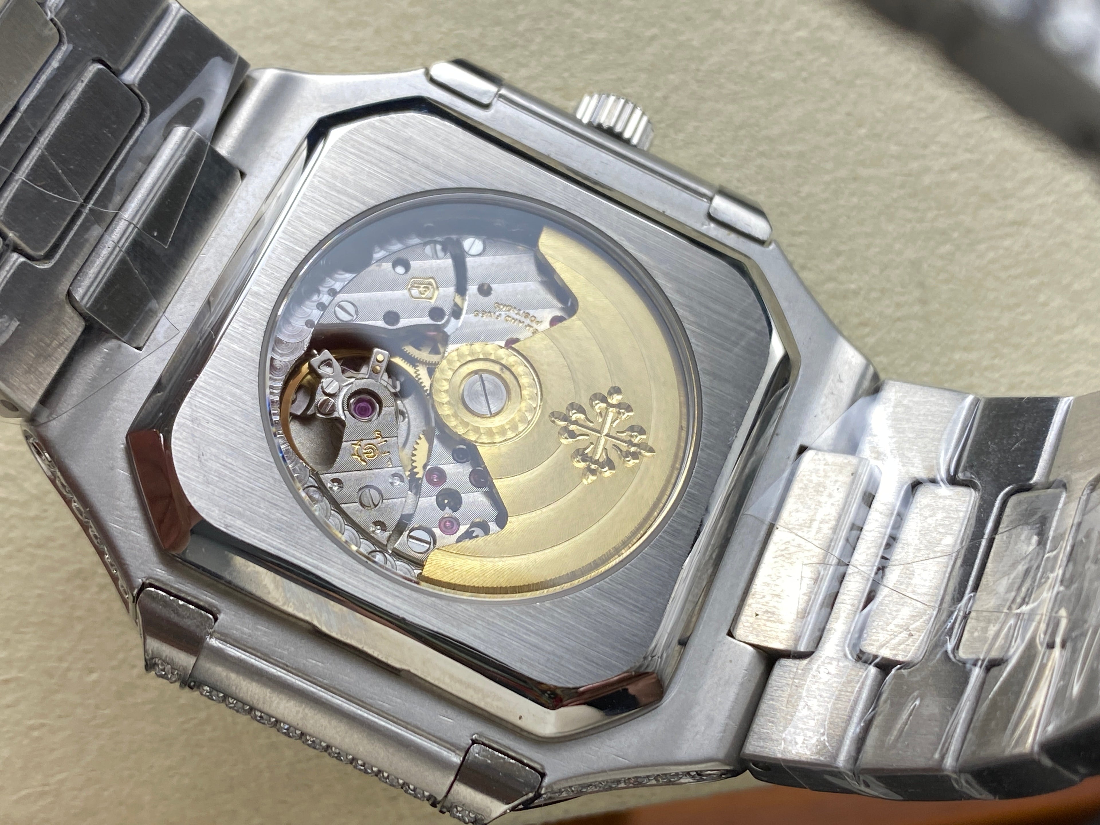 CUBITUS AUTOMATIC ALL STEEL ATTACHED DIAMOND BLACK DIAL