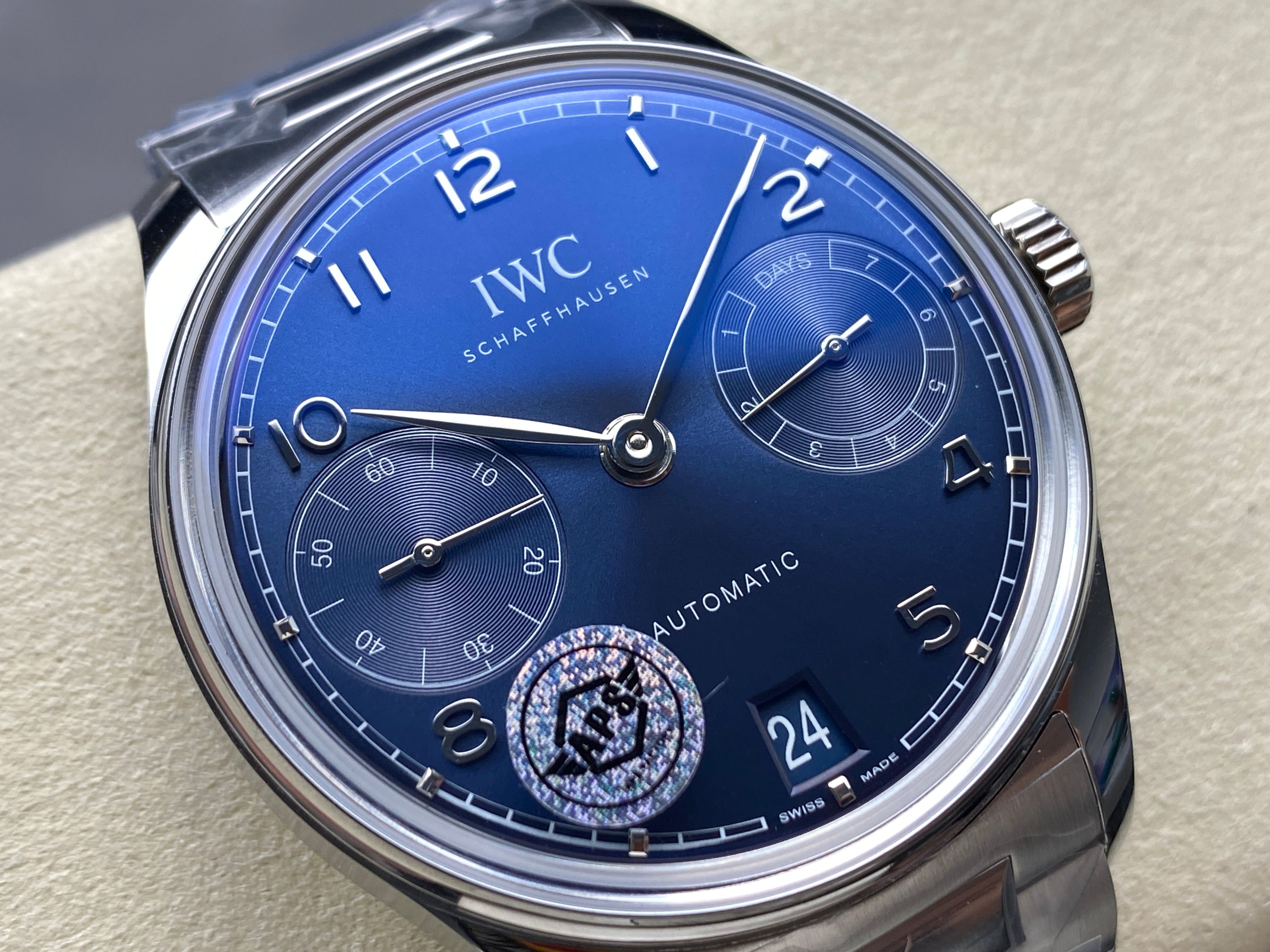 PORTUGIESER AUTOMATIC 42 WATCH SILVER CASE WITH NAVY BLUE DIAL