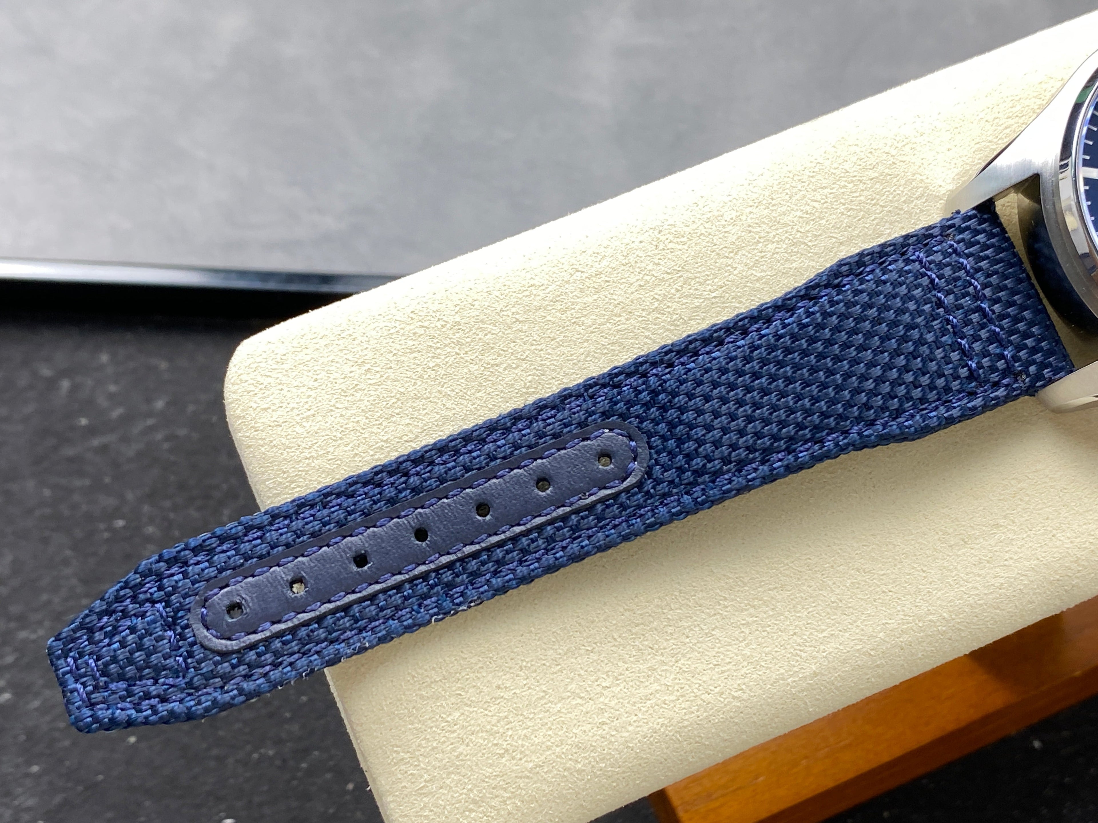 PILOT'S WATCH MARK XX STAINLESS STEEL CASE WITH NAVY BLUE TEXTILE STRAP AND DIAL