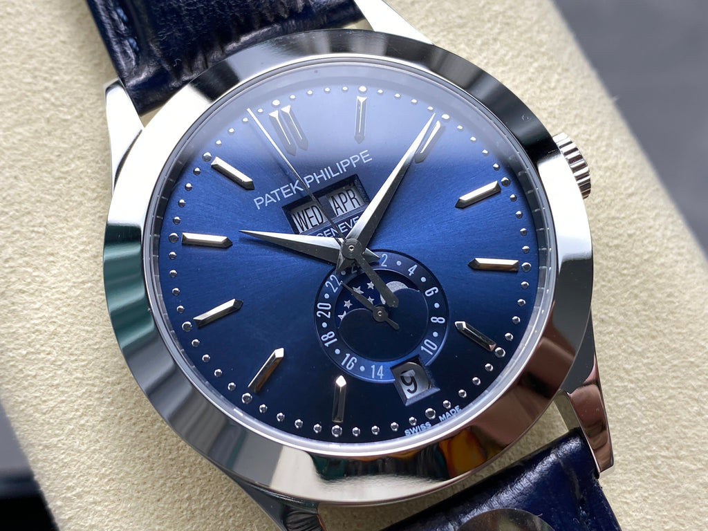 ANNUAL CALENDAR SELF-WINDING WHITE GOLD CASE BLUE SUNBURST DIAL