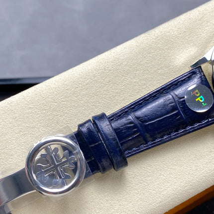 ANNUAL CALENDAR SELF-WINDING WHITE GOLD CASE BLUE SUNBURST DIAL
