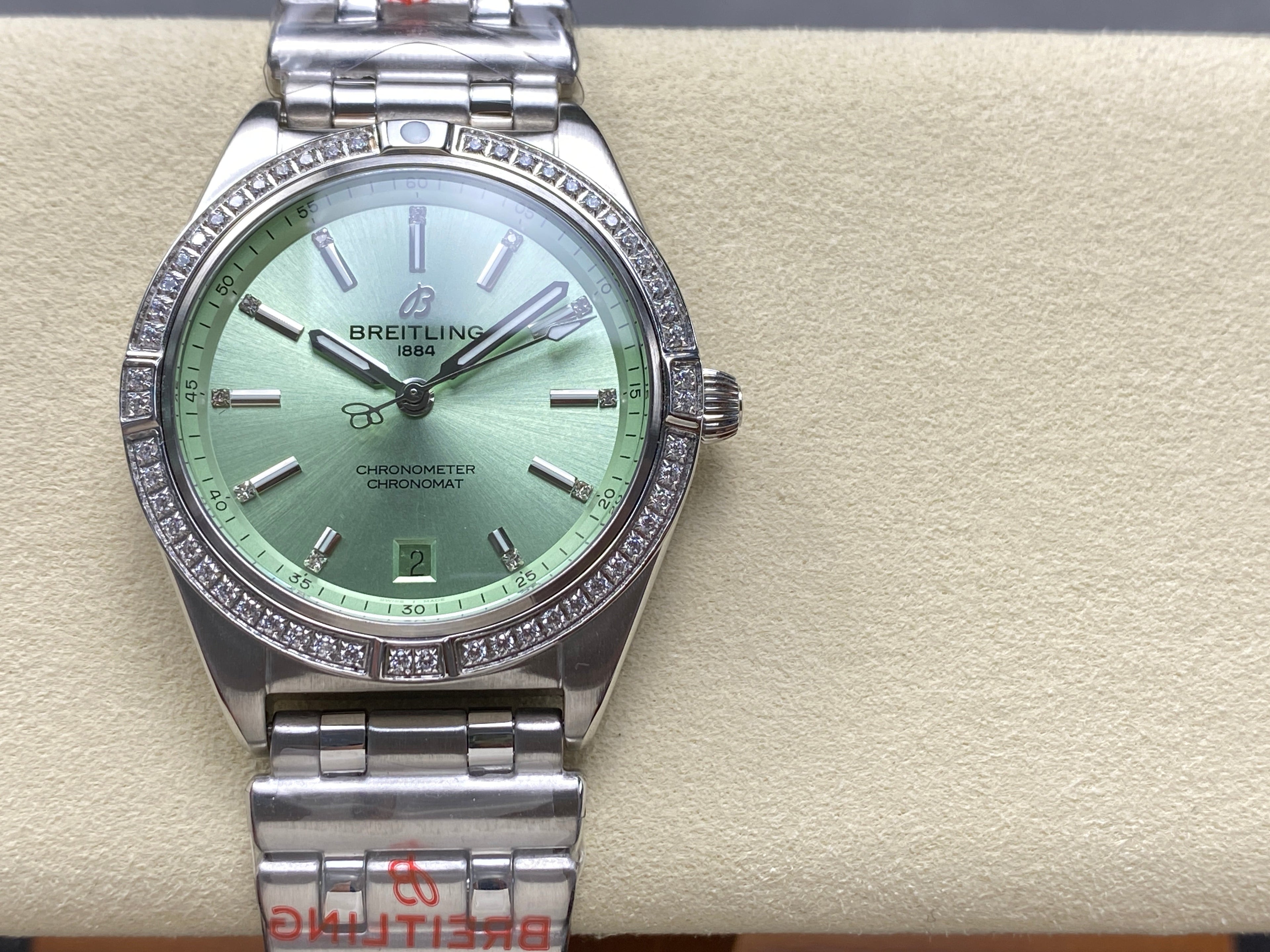 CHRONOMAT AUTOMATIC 36 STEEL WITH DIAMOND BEZEL LIGHT GREEN DIAL