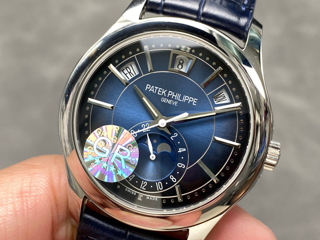 ANNUAL CALENDAR SELF-WINDING WHITE GOLD CASE BLUE SUNBURST DIAL
