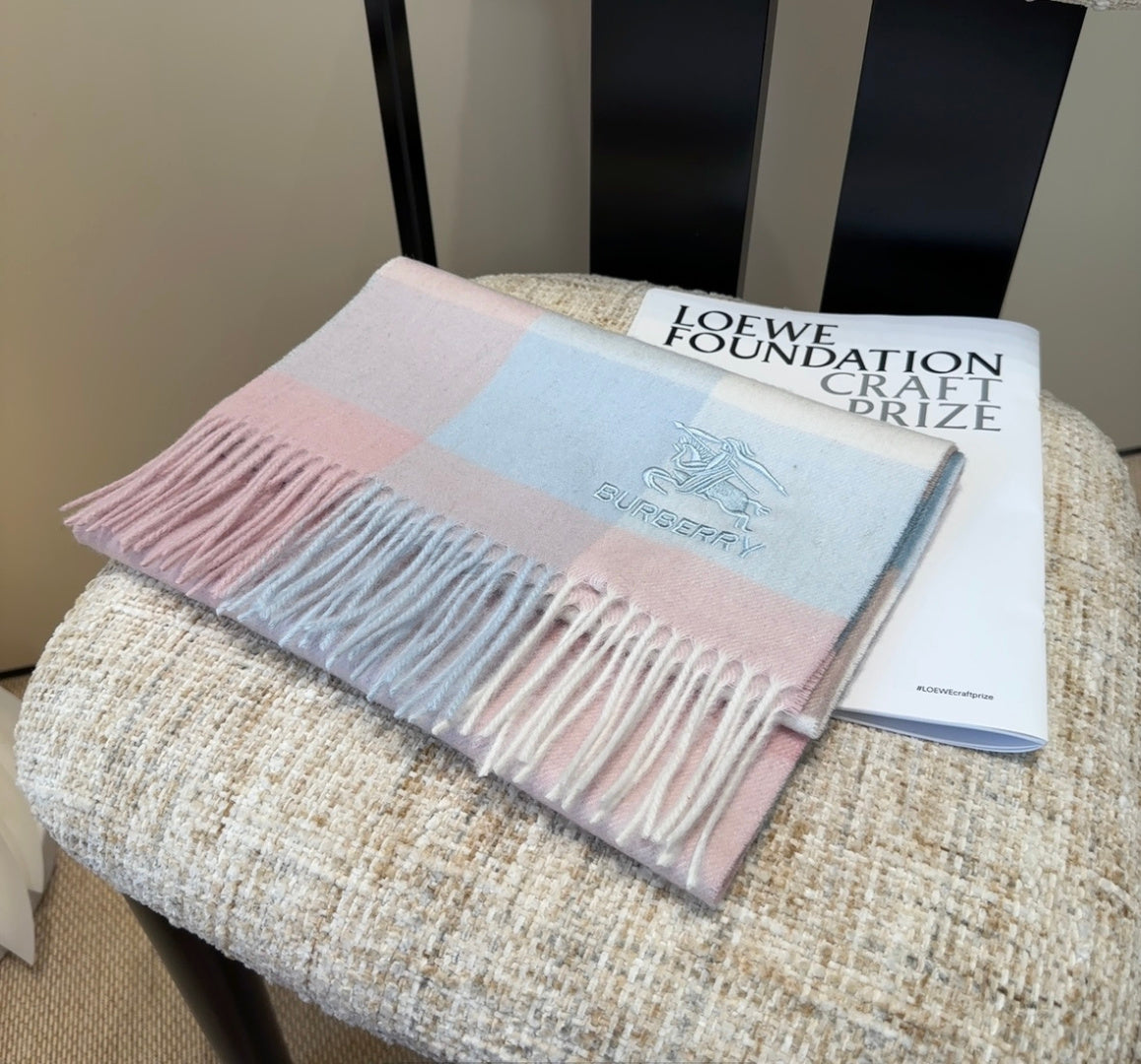 BURBERRY 25S SCARF 180 CM IN CASHMERE 935732