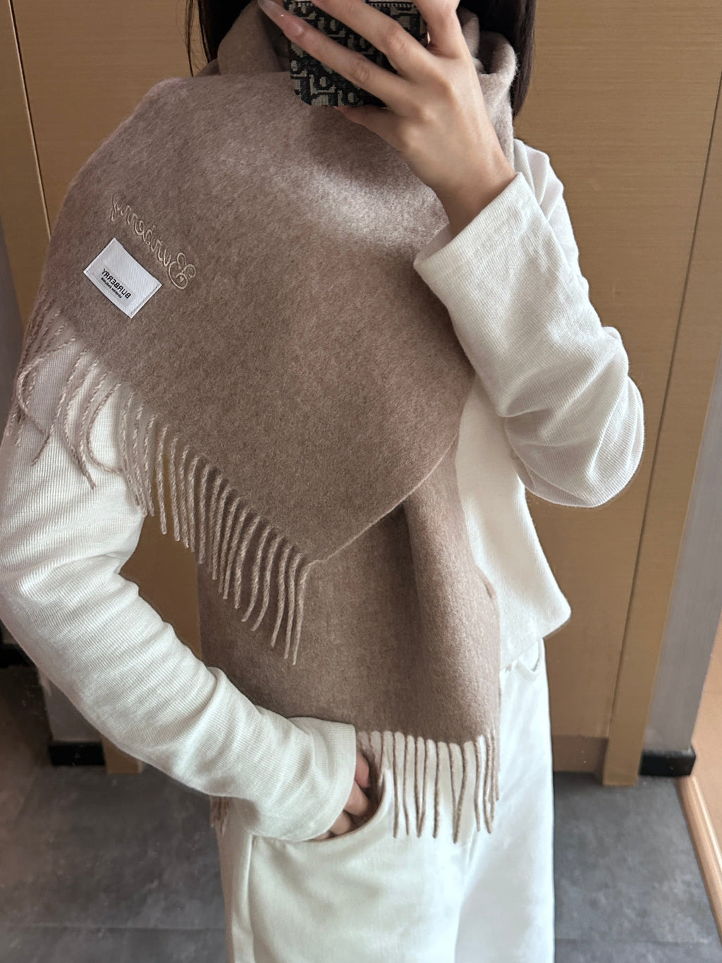 BURBERRY 25S SCARF 180 CM IN CASHMERE 935734
