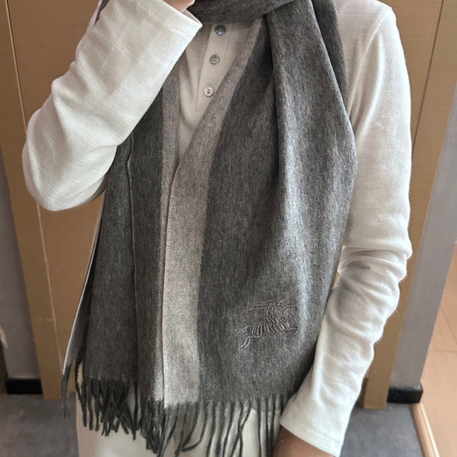 BURBERRY 25S SCARF 180 CM IN CASHMERE 935746
