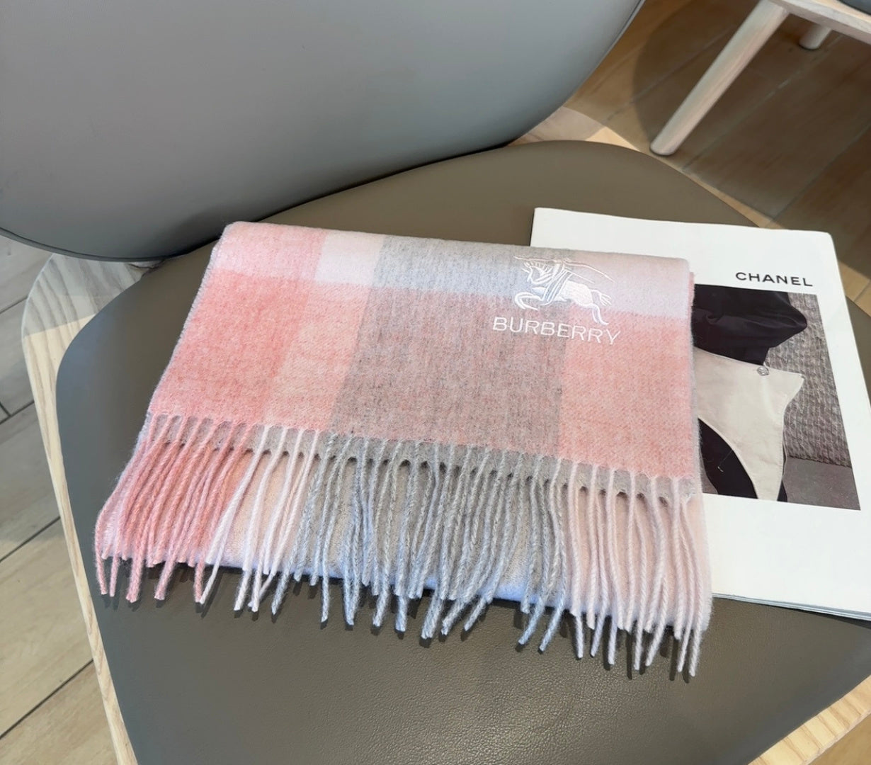 BURBERRY 25S SCARF 180 CM IN CASHMERE 938042