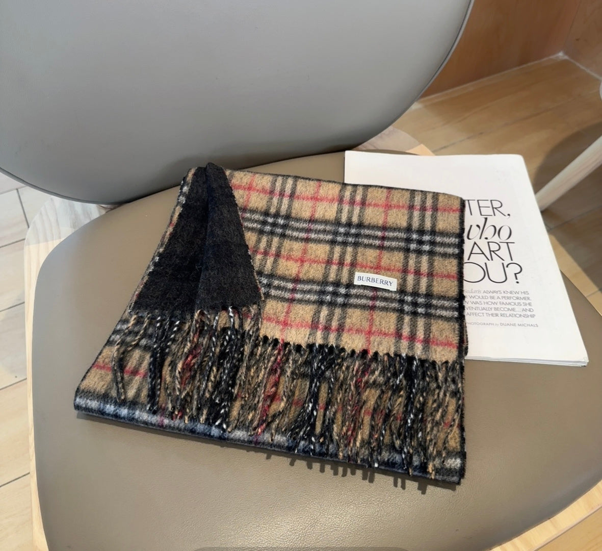 BURBERRY 25S SCARF 180 CM IN CASHMERE 938045