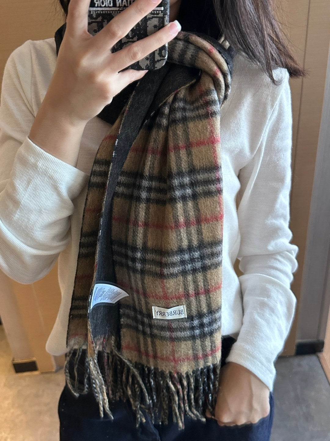 BURBERRY 25S SCARF 180 CM IN CASHMERE 938045