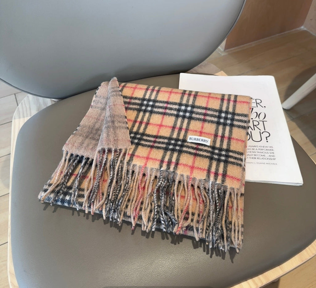 BURBERRY 25S SCARF 180 CM IN CASHMERE 938046