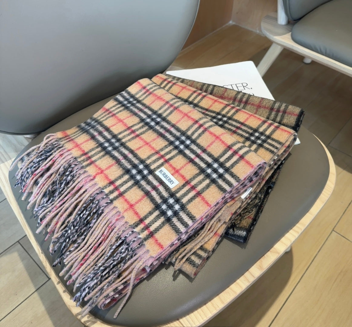 BURBERRY 25S SCARF 180 CM IN CASHMERE 938046