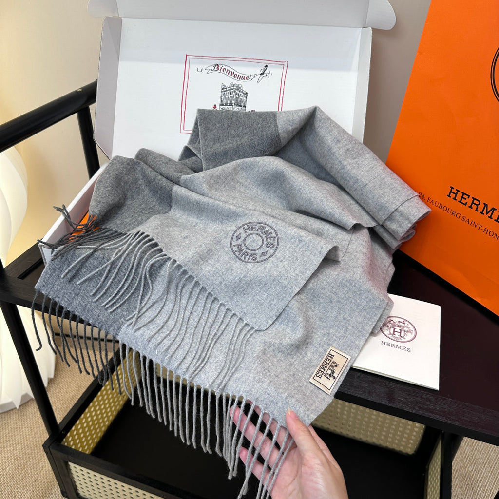 HERMES 25S SCARF 190 IN CASHMERE 986049