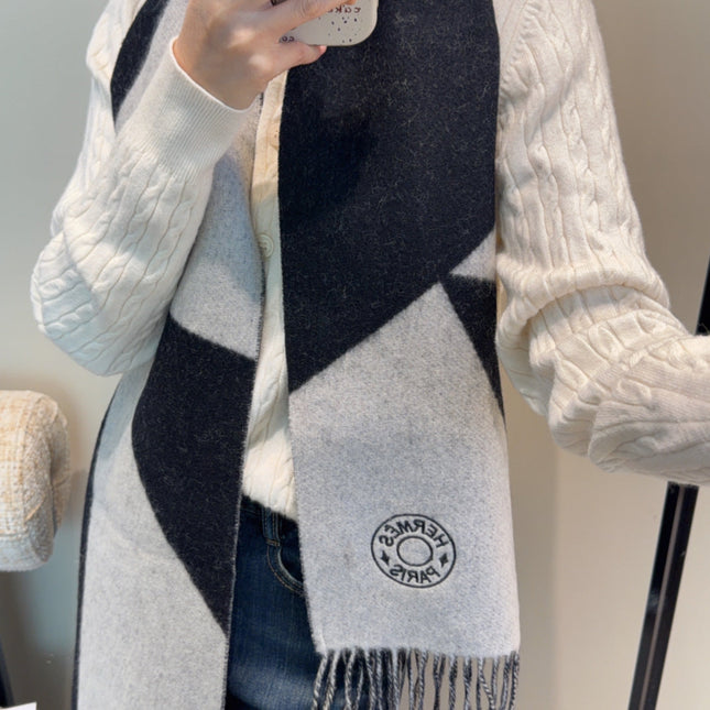 HERMES 25S SCARF 190 IN CASHMERE 989786