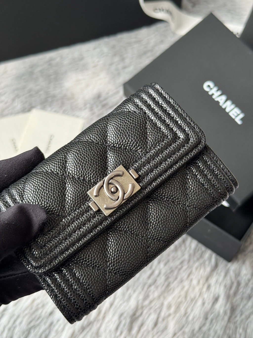 LEBOY WALLET 11 IN BLACK GRAINED CALFSKIN SILVER-TONE HARDWARE