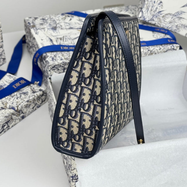 DIOR 25S 30 MONTAIGNE DEA POUCH BLUE OBLIQUE JACQUARD 26 IN CANVAS