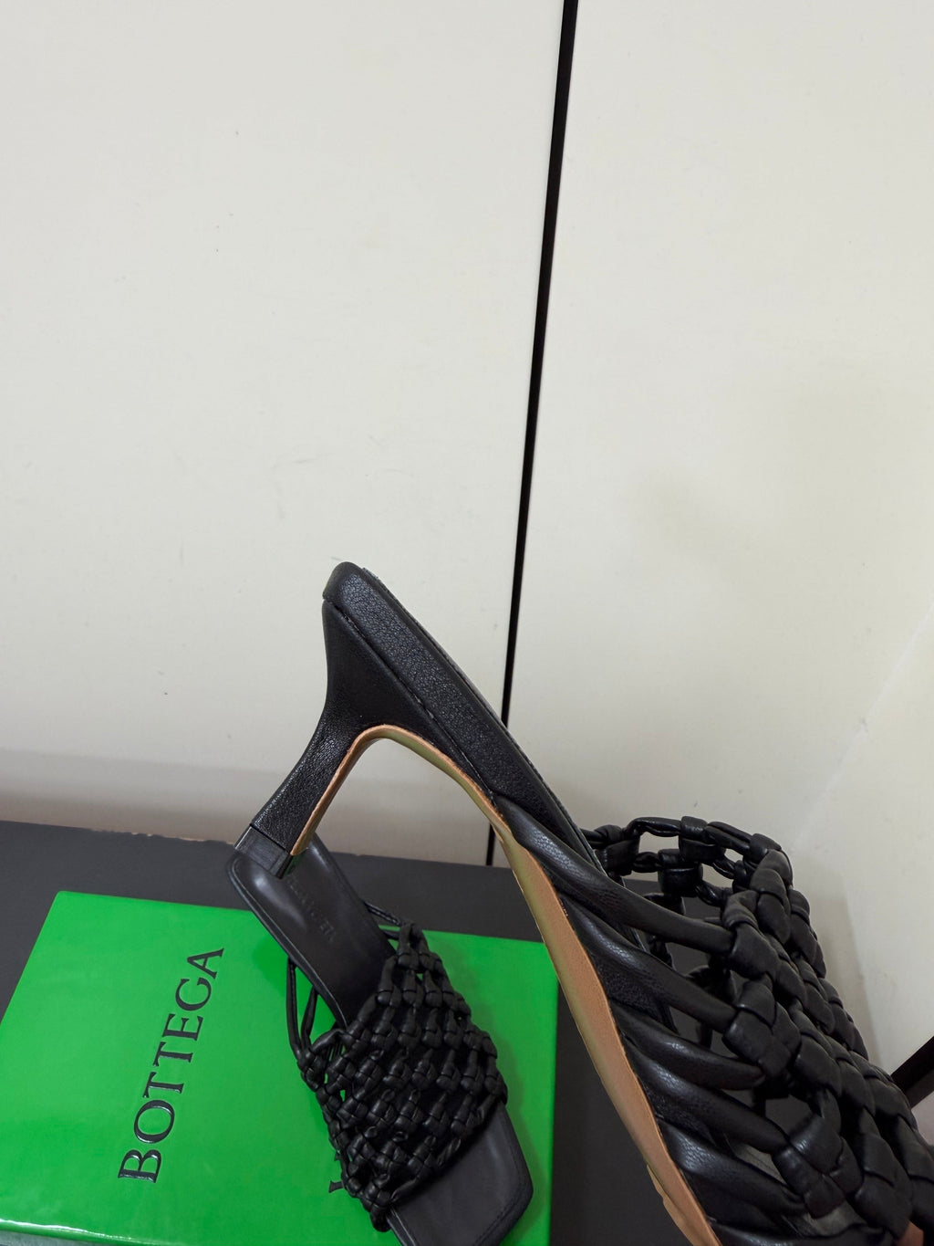 BOTTEGA VENETA 26S WOVEN STRAP HIGH-HEEL SANDALS 55 MM IN BLACK LAMBSKIN