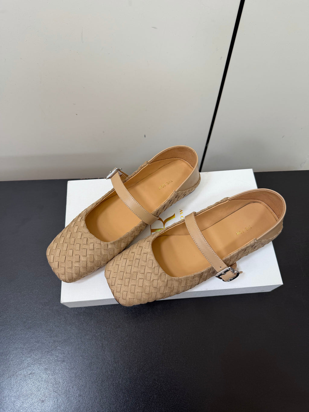 THE ROW 26S MARY JANE BALLET FLATS IN BEIGE SUEDE AND CALFSKIN
