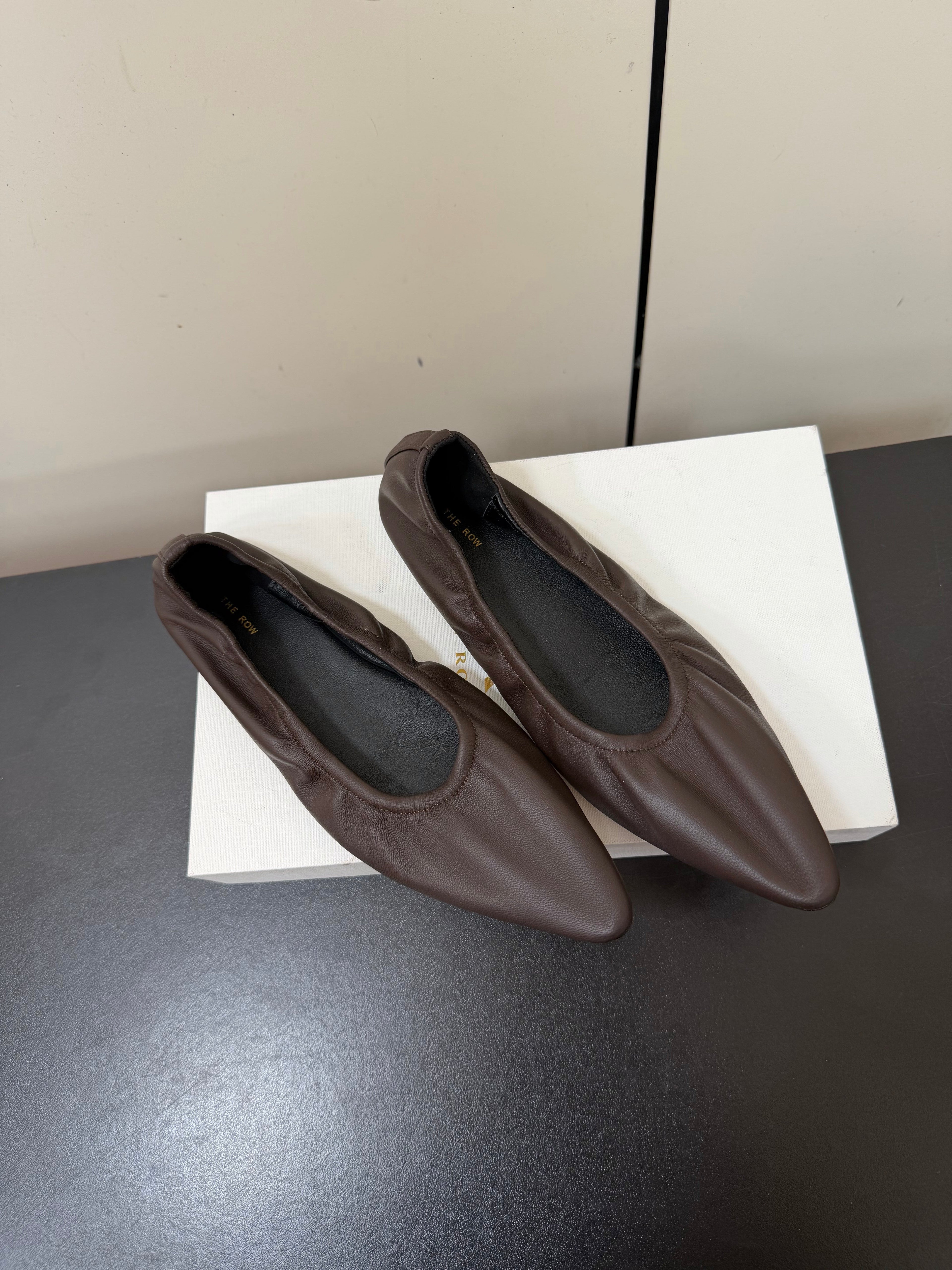 THE ROW 26S POINTED TOE BALLET FLATS IN CHOCOLATE BROWN LAMBSKIN
