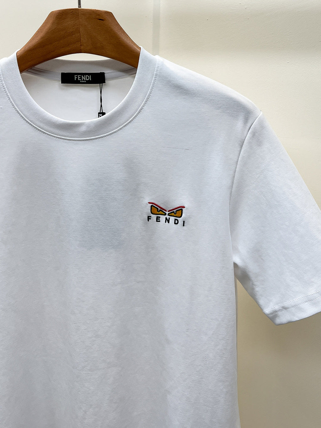 FENDI 26S SHORT SLEEVE T-SHIRT 050