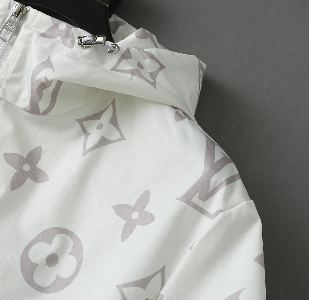 LV WHITE MONOGRAM HOODED JACKET 238986