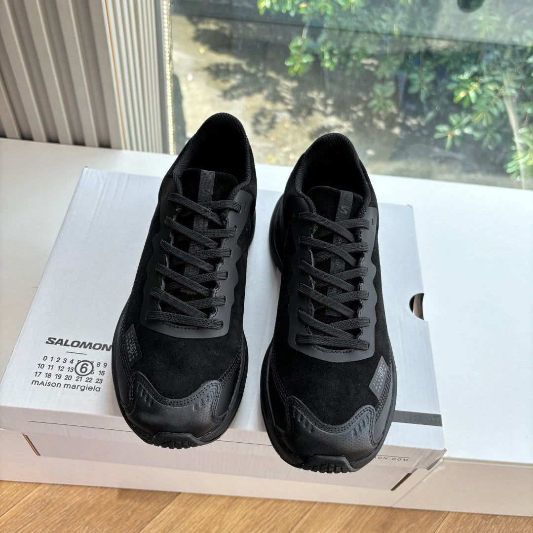 ALO 25S SALOMON SPECTUR SNEAKER IN BLACK FABRIC