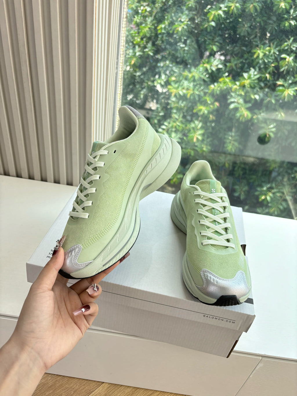 ALO 25S SALOMON SPECTUR SNEAKER IN LIGHT GREEN FABRIC