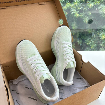 ALO 25S SALOMON SPECTUR SNEAKER IN LIGHT GREEN AND WHITE MESH FABRIC