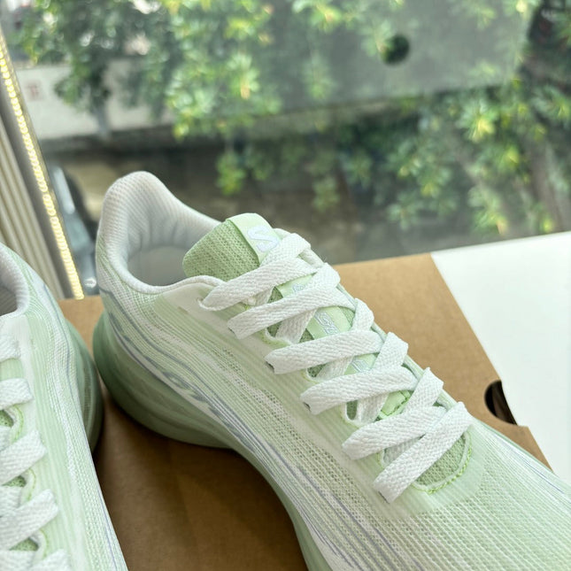 ALO 25S SALOMON SPECTUR SNEAKER IN LIGHT GREEN AND WHITE MESH FABRIC