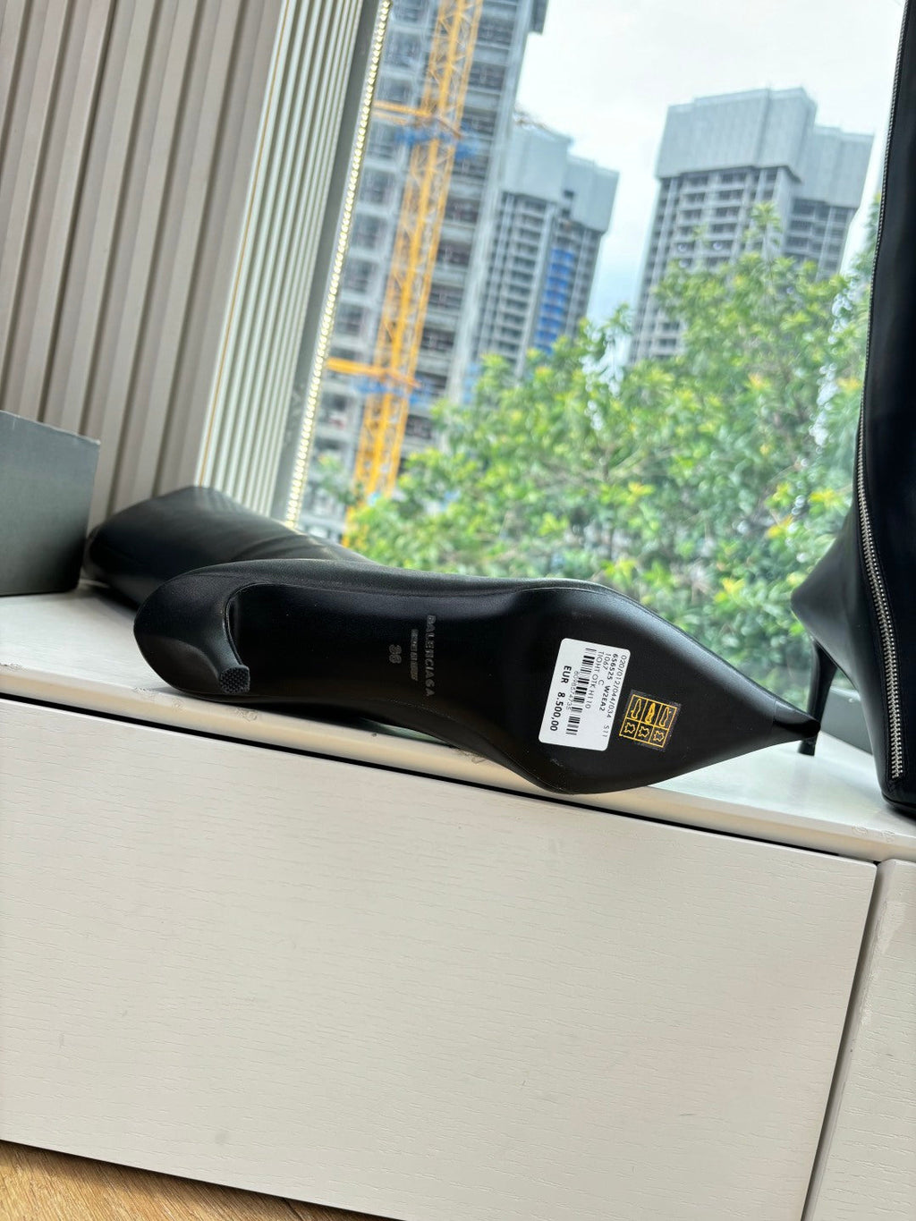 BALENCIAGA 25S HIGH BOOTS WITH ZIPPER IN BLACK COW LEATHER