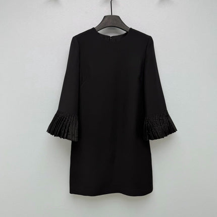 VALENTINO 26S PLEATED SLEEVE DRESS 134