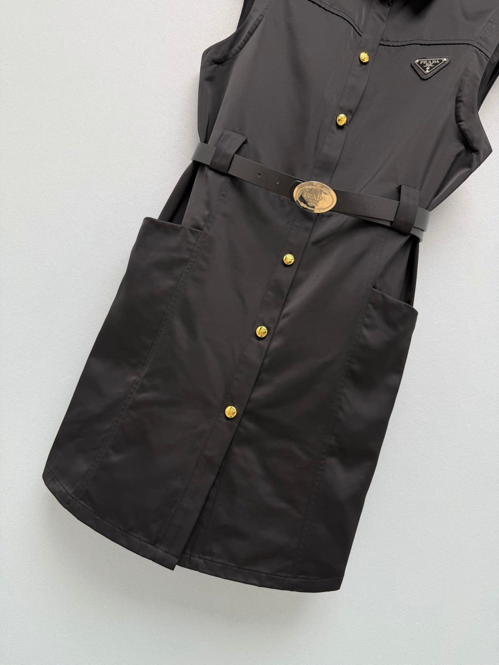 PRADA 26S SLEEVELESS COLLARED DRESS STYLE 867