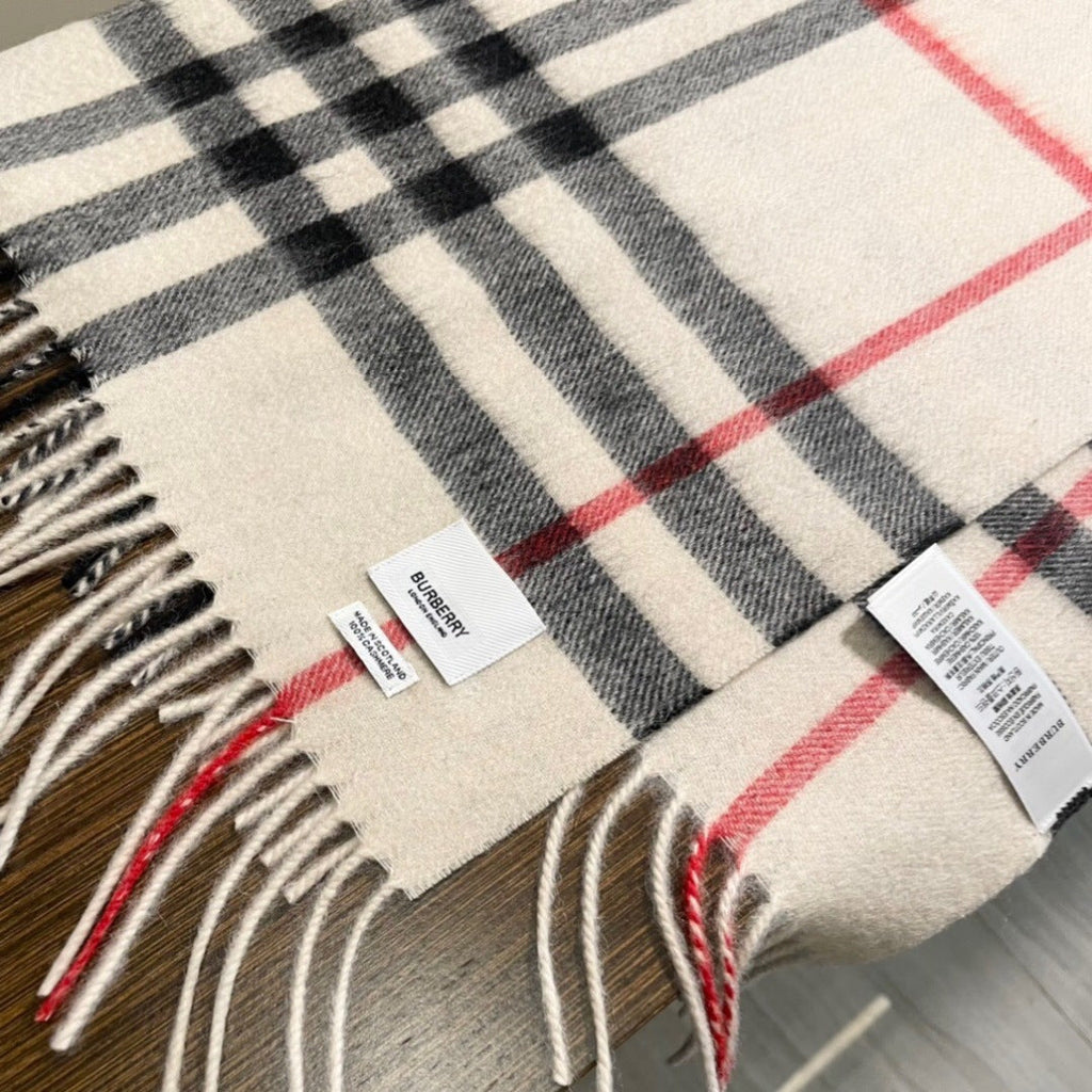 BURBERRY 25S SCARF 180 CM IN CASHMERE 938249