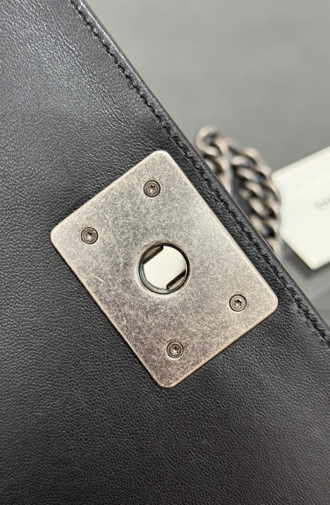 SMALL BOY BAG 20 IN BLACK CALFSKIN SILVER HARDWARE