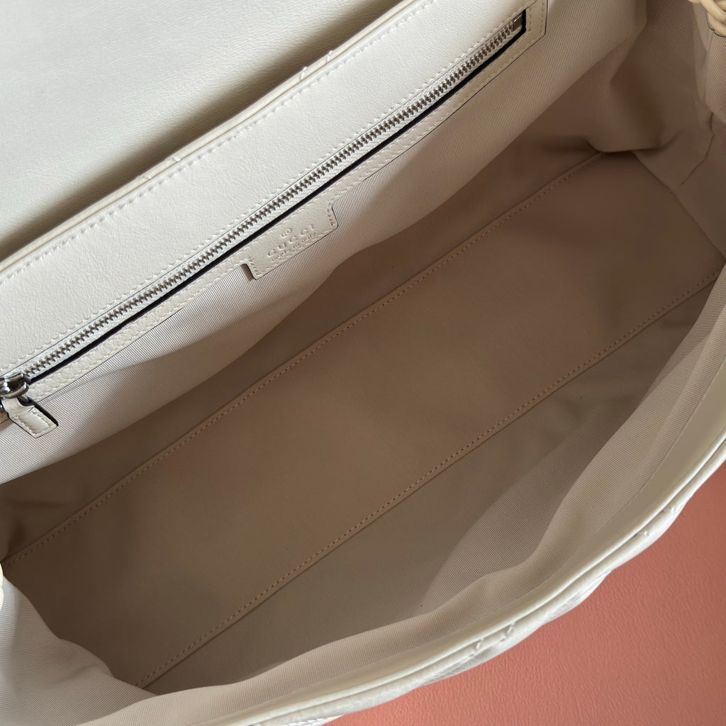 GUCCI 26S GG MARMONT BAG 37 IN CREAM WHITE CALFSKIN