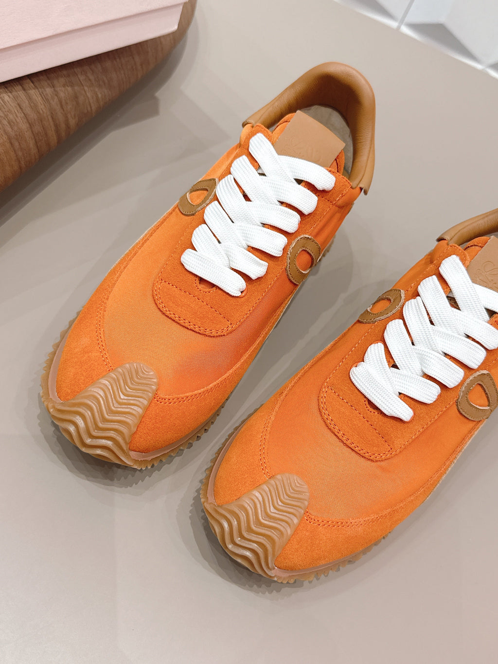LOEWE 26S FLOW RUNNER SNEAKER IN ORANGE SUEDE AND BROWN CALFSKIN