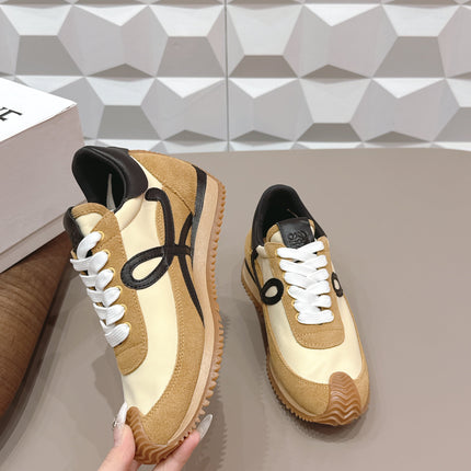 LOEWE 26S FLOW RUNNER SNEAKER IN TAN BROWN SUEDE AND BLACK CALFSKIN