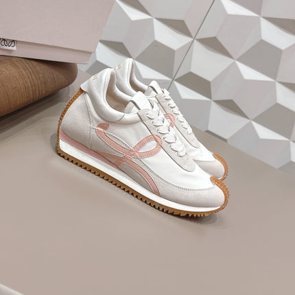 LOEWE 26S FLOW RUNNER SNEAKER IN LIGHT GRAY SUEDE AND WHITE CALFSKIN