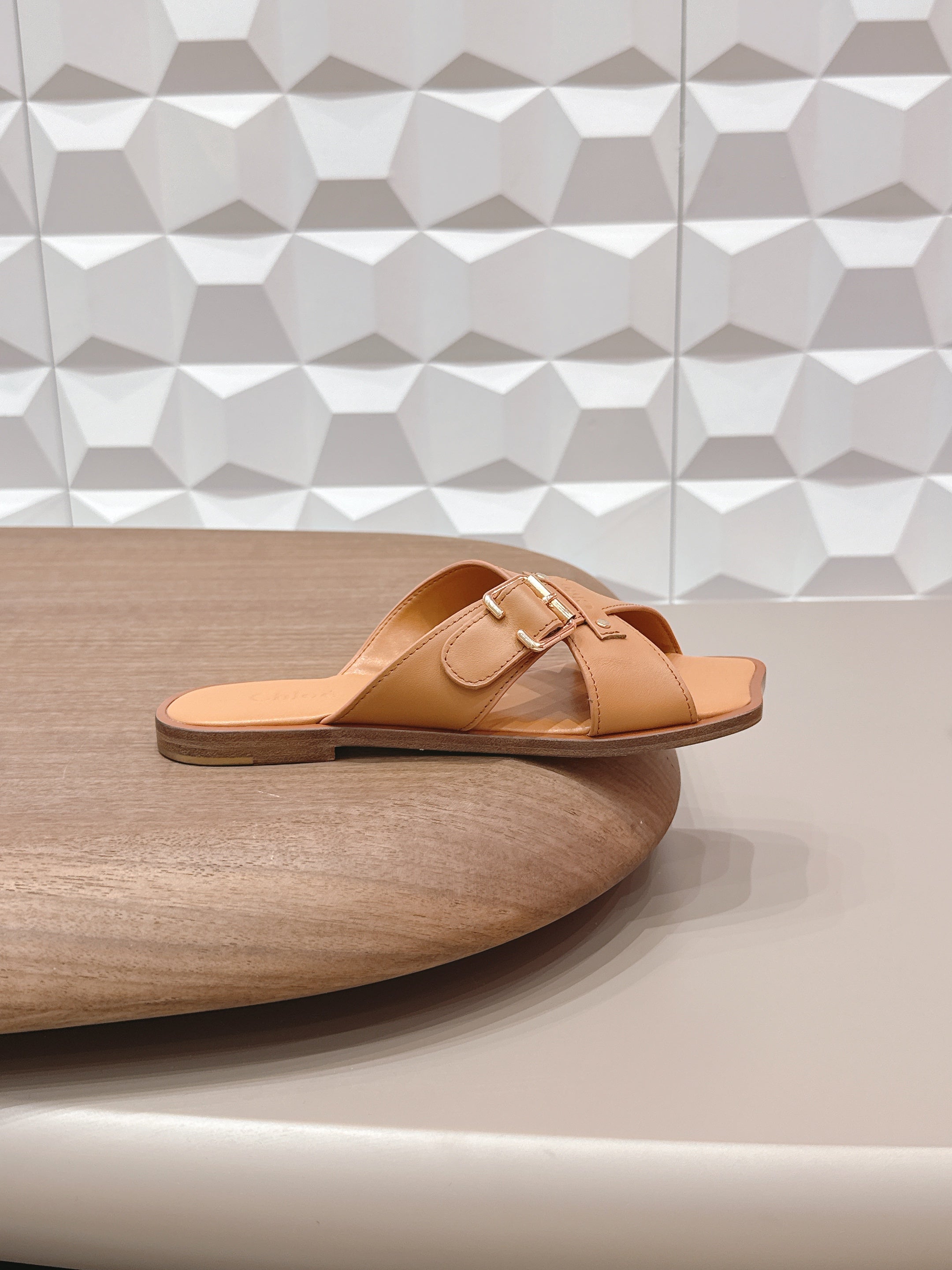 CHLOÉ 26S SANDALS IN LIGHT BROWN CALFSKIN