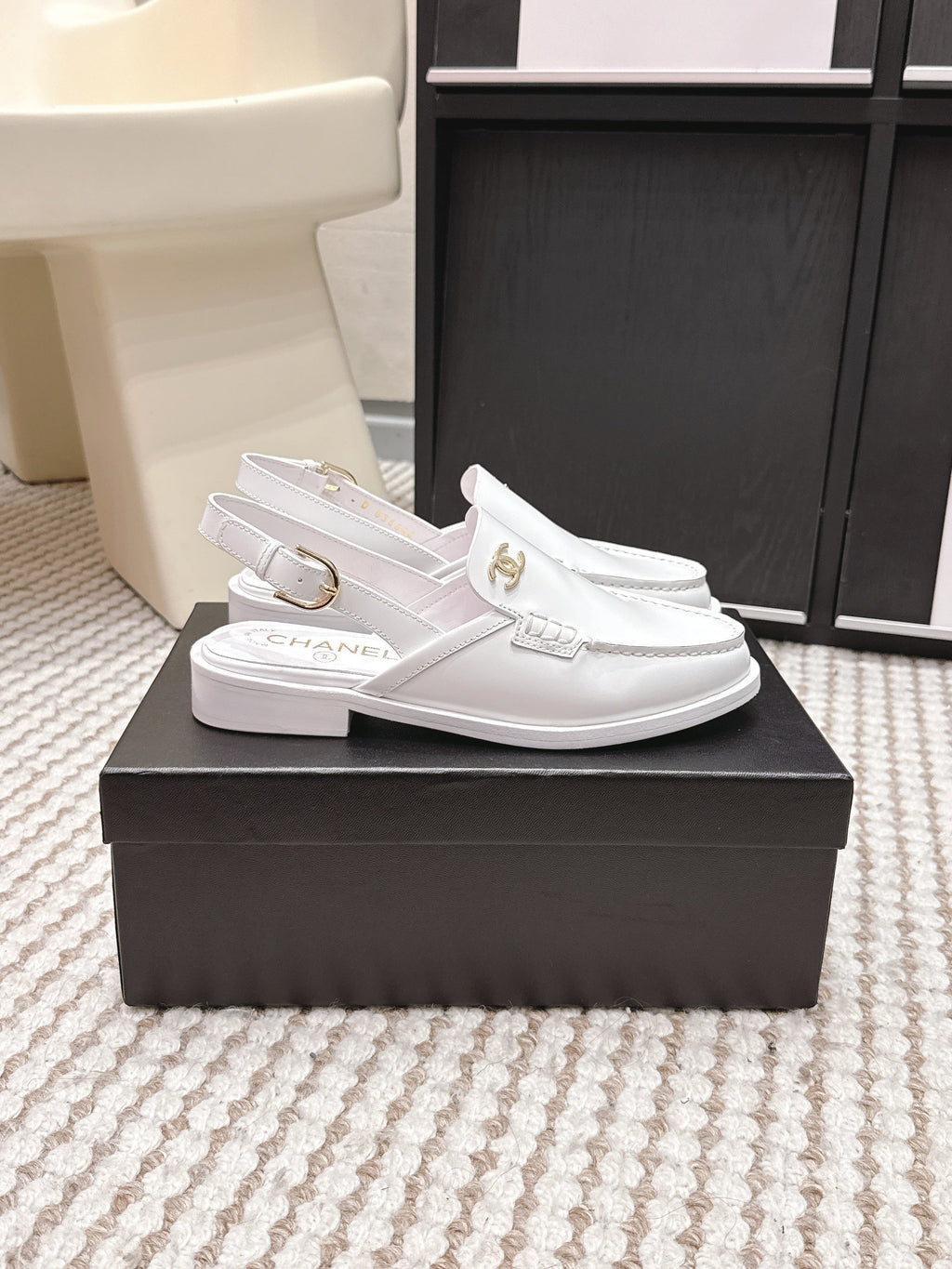 CHANEL 26S SLINGBACK LOAFERS IN WHITE GLOSSY CALFSKIN