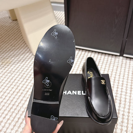 CHANEL 26S LOAFERS IN BLACK CALFSKIN