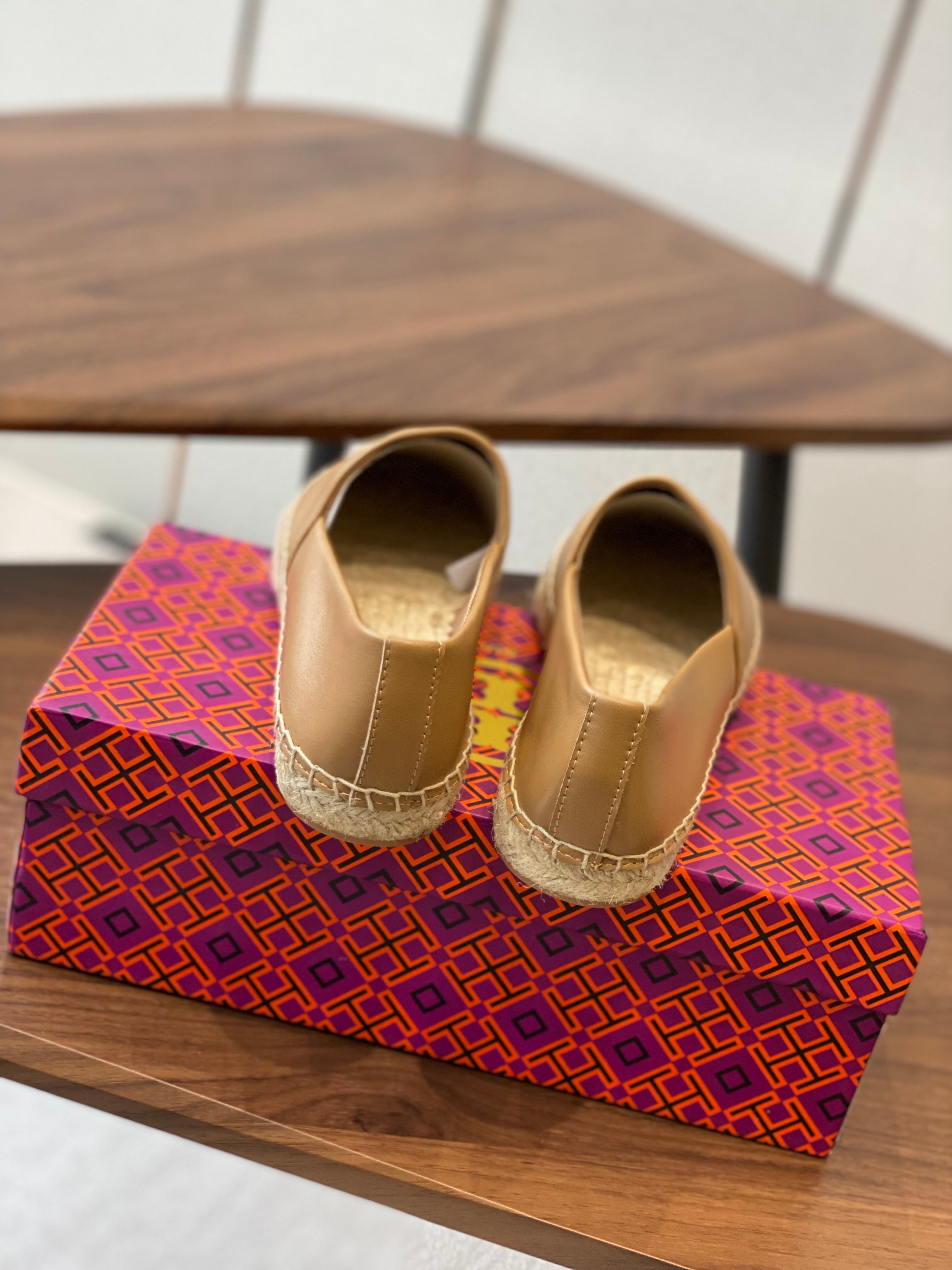 TORY BURCH ESPADRILLES IN CAMEL BEIGE CALFSKIN
