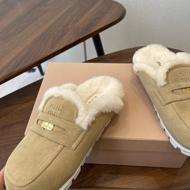 MIUMIU 25S MULES SLIPPERS SHEEPWOOL IN LIGHT BROWN SUEDE