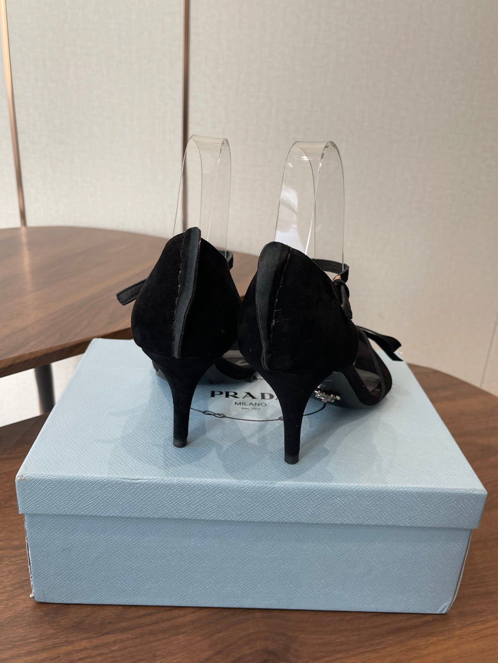 PRADA 26S HIGH HEEL SANDALS 85MM IN BLACK SUEDE WITH BOW
