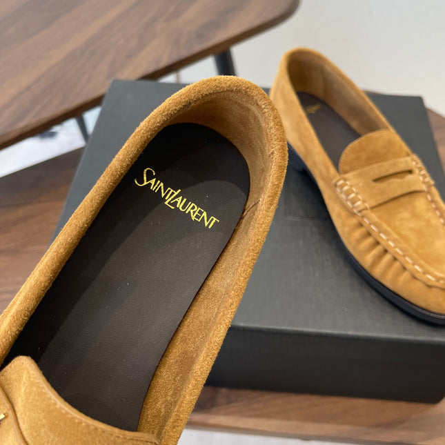 YSL 26S LOAFER IN CAMEL BROWN SUEDE