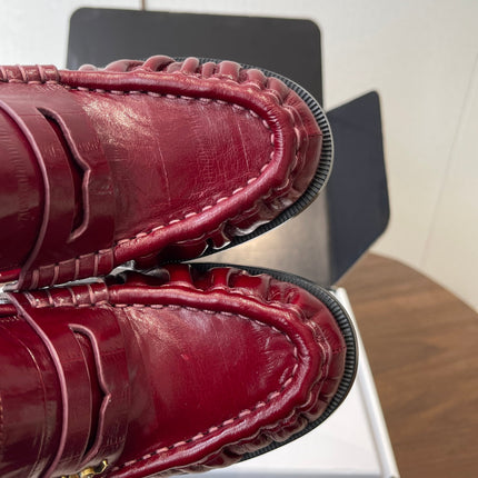 YSL 26S HEELED LOAFERS 100 MM IN DARK RED SHINY CALFSKIN