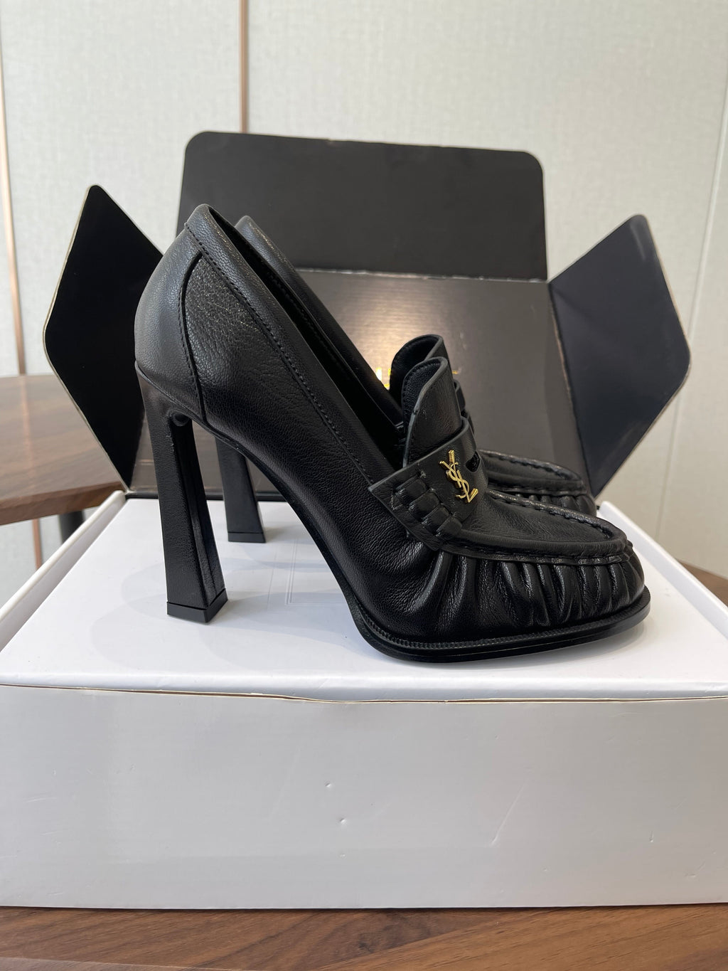 YSL 26S HEELED LOAFERS 100 MM IN BLACK CALFSKIN