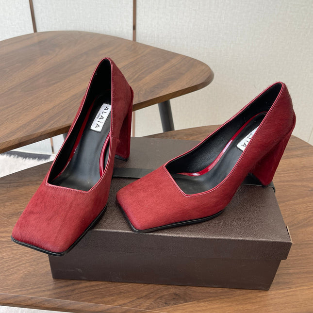 ALAIA 26S SQUARE-TOE HIGH HEELS 95 MM IN RED PONY HAIR