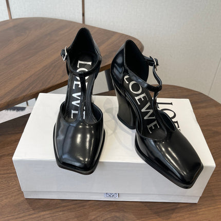 LOEWE 26S ONDA 90MM T-STRAP HIGH-HEEL SHOES IN BLACK GLOSSY CALFSKIN