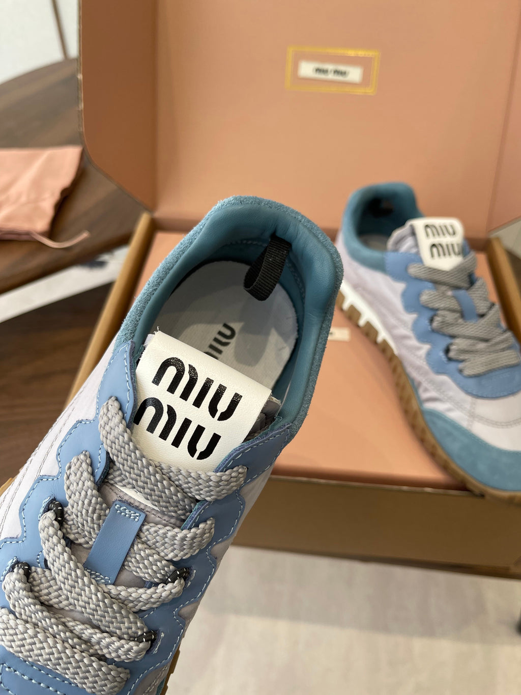 MIUMIU 26S SNEAKERS IN LIGHT GRAY AND BLUE FABRIC AND SUEDE